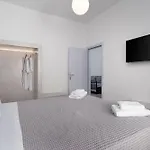 New Lux Kambos & Prive Jacuzzi Μεγαλοχώρι